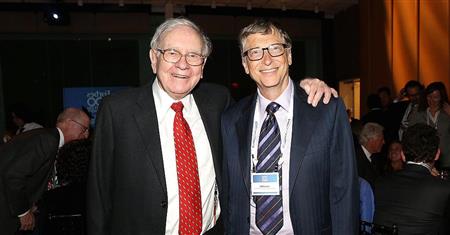 Warren Buffett with Bill Gates (http://www.cnbc.com/2017/02/02/warren-buffett-and- (Monica Schipper))